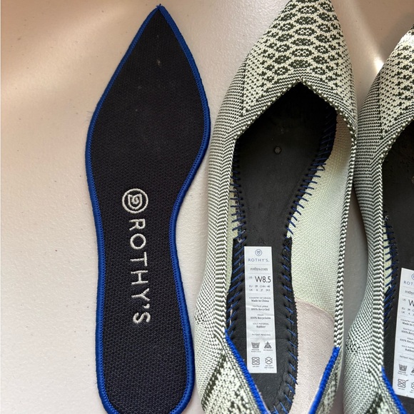 Rothys The Point Pistachio Python Green Snake Size 8.5 - Picture 7 of 9